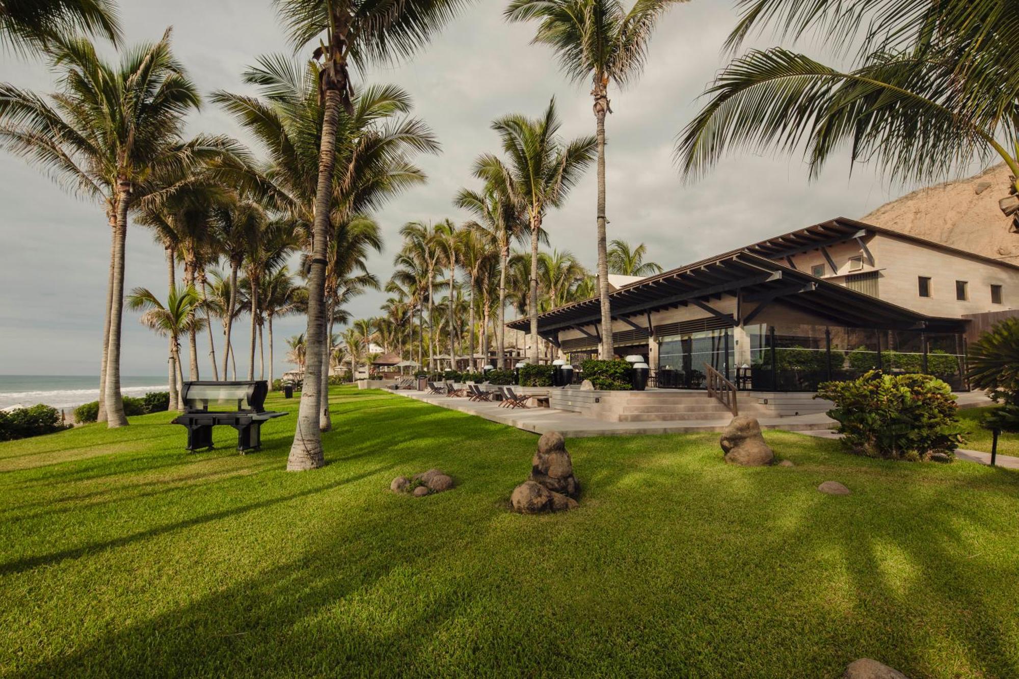 Arennas Mancora Hotel Exterior photo