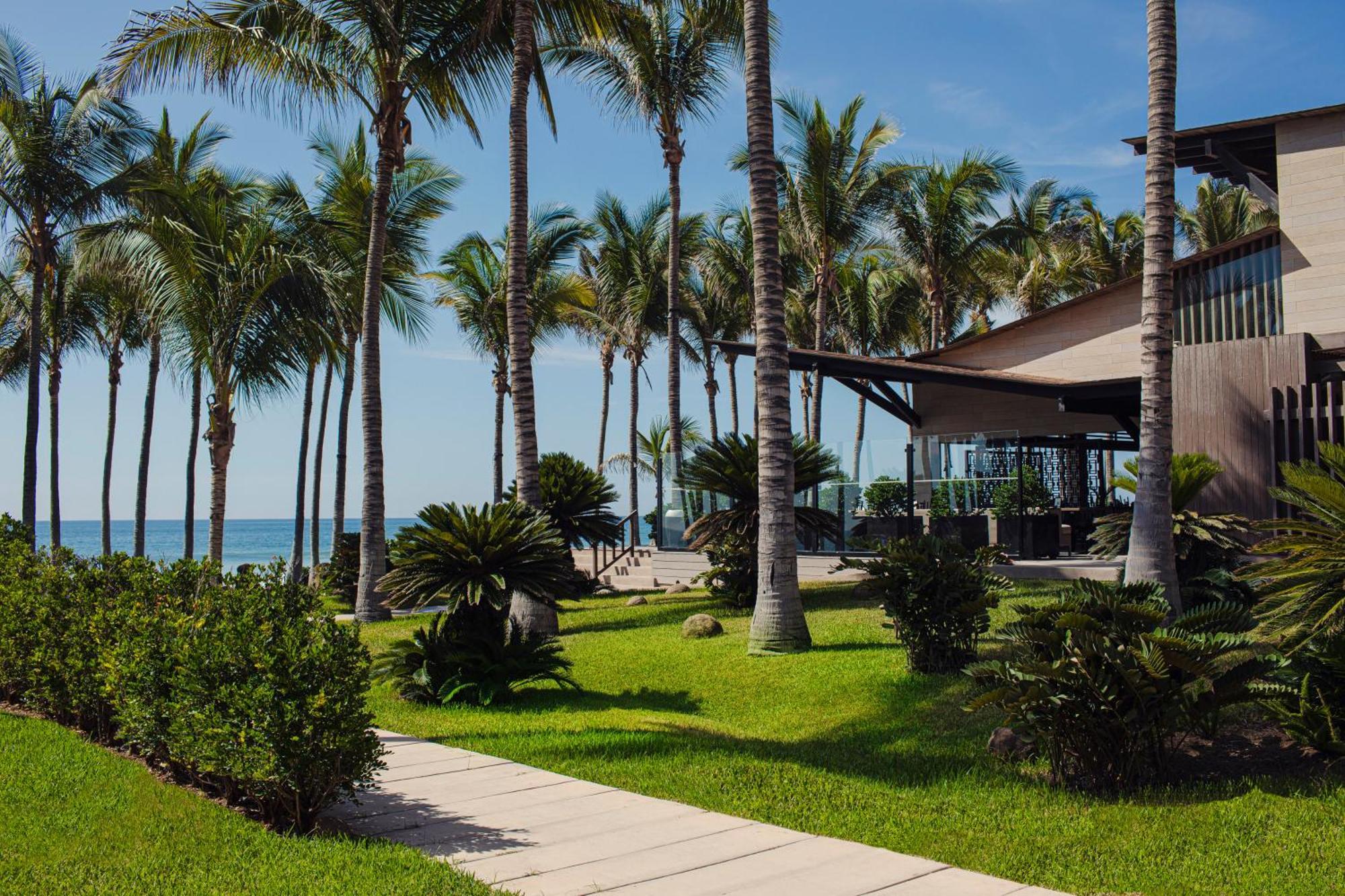 Arennas Mancora Hotel Exterior photo